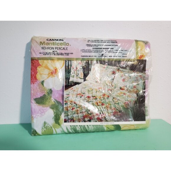 Cannon Monticello Full Flat Sheet in the Monet Bouquet Pattern # 649, NOS - Picture 2 of 8